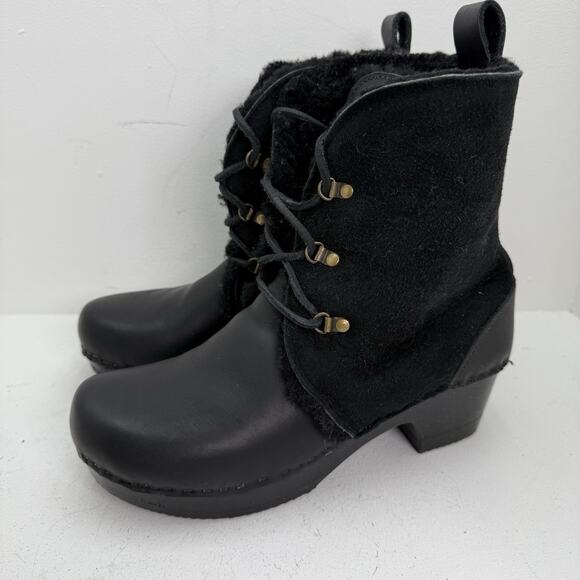 Store Shearling Clog Boots Black Suede Women's Size 40 US